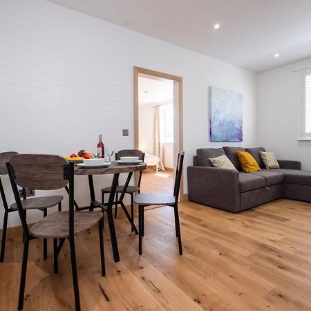 Three Tuns Apartments - Hazel - Aldeburgh Coastal Cottages Pettistree Bagian luar foto