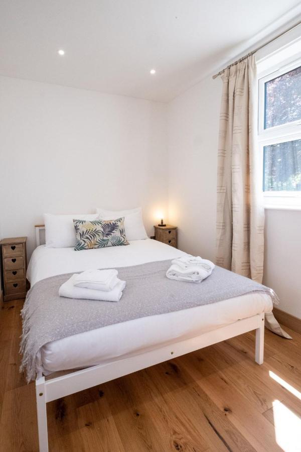 Three Tuns Apartments - Hazel - Aldeburgh Coastal Cottages Pettistree Bagian luar foto
